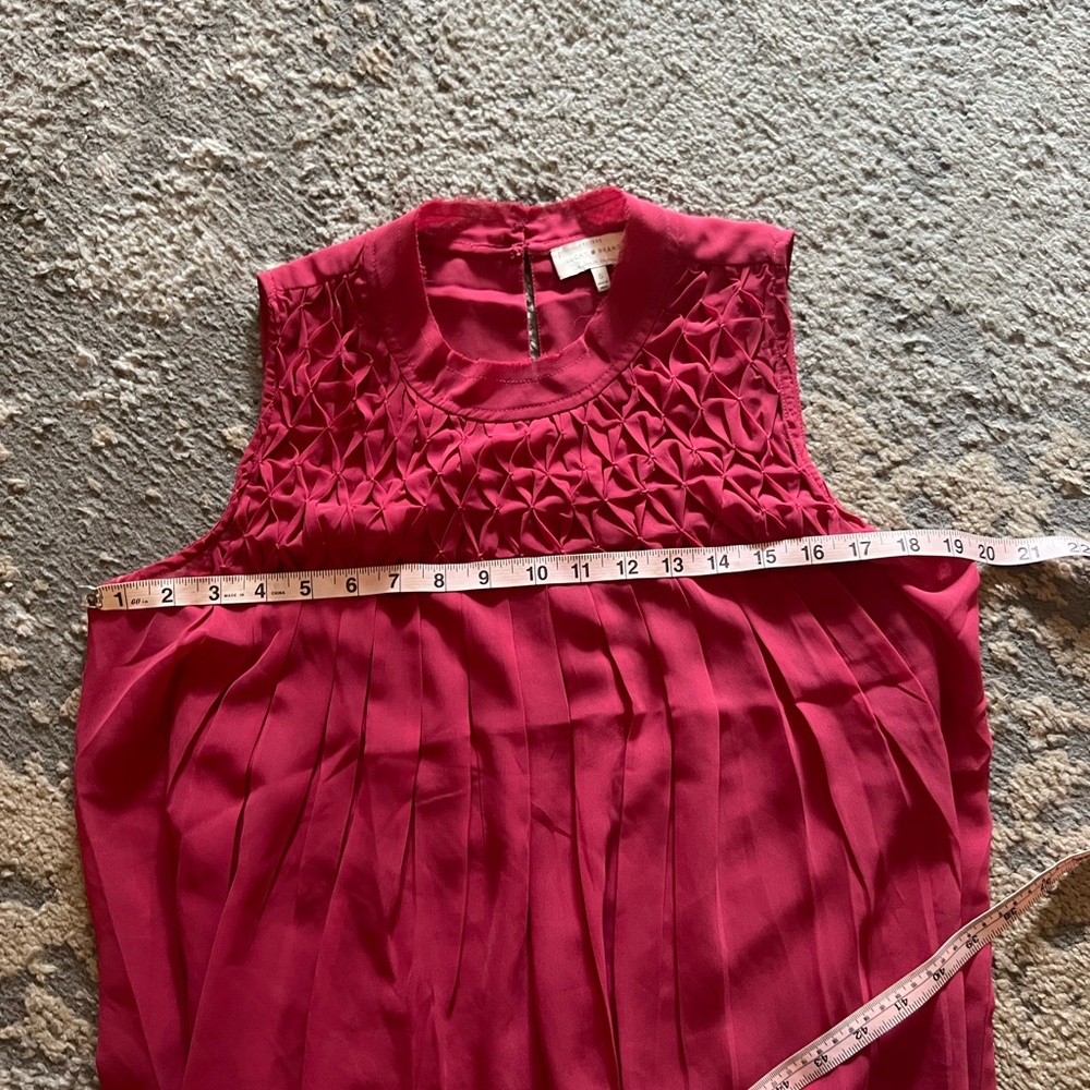 Lucky Brand Sheer Raspberry Pink Smocked Top - Picture 4 of 4